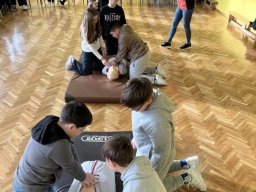 4702431641050575596870388632501452670690753n